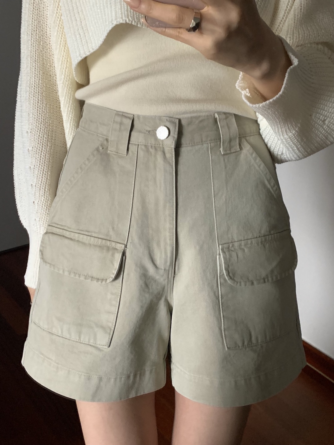 pocket cotton shorts-beige